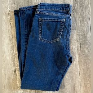*LAST CHANCE* Perfect Worn-In Blue Jean Gap Jeggings